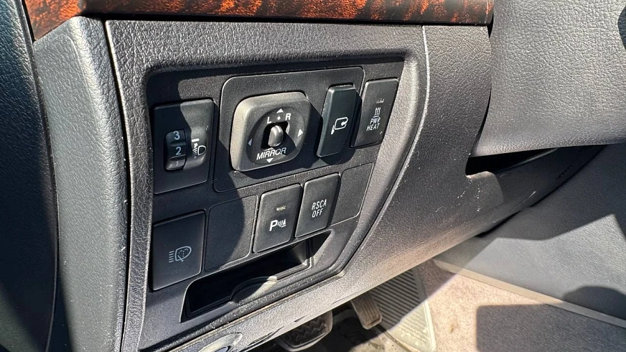 Toyota Land Cruiser, 2010г., полный привод, автомат