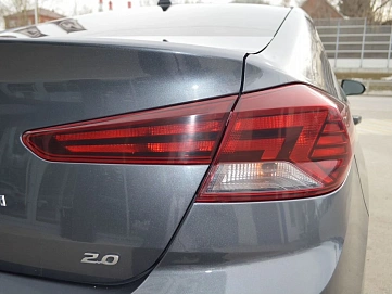 Hyundai Elantra, 2020г, передний привод, механика