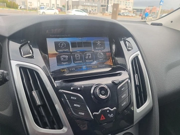 Ford Focus, 2014г., передний привод, робот