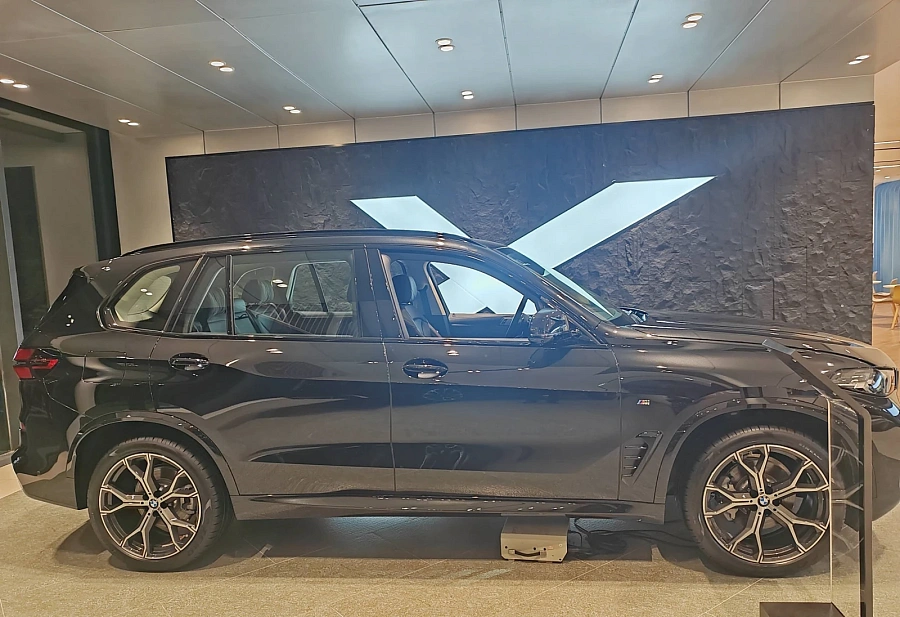 BMW X5, 2025г., полный привод, автомат