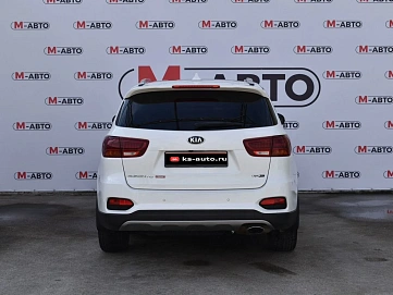 Kia Sorento, 2018г., полный привод, автомат