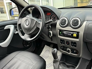 Renault , 2011г., передний привод, механика