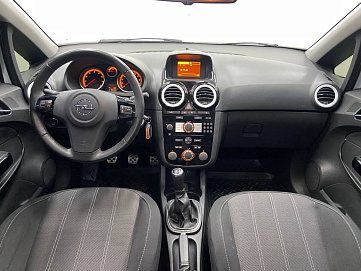 Opel Corsa, 2013г, передний привод, механика