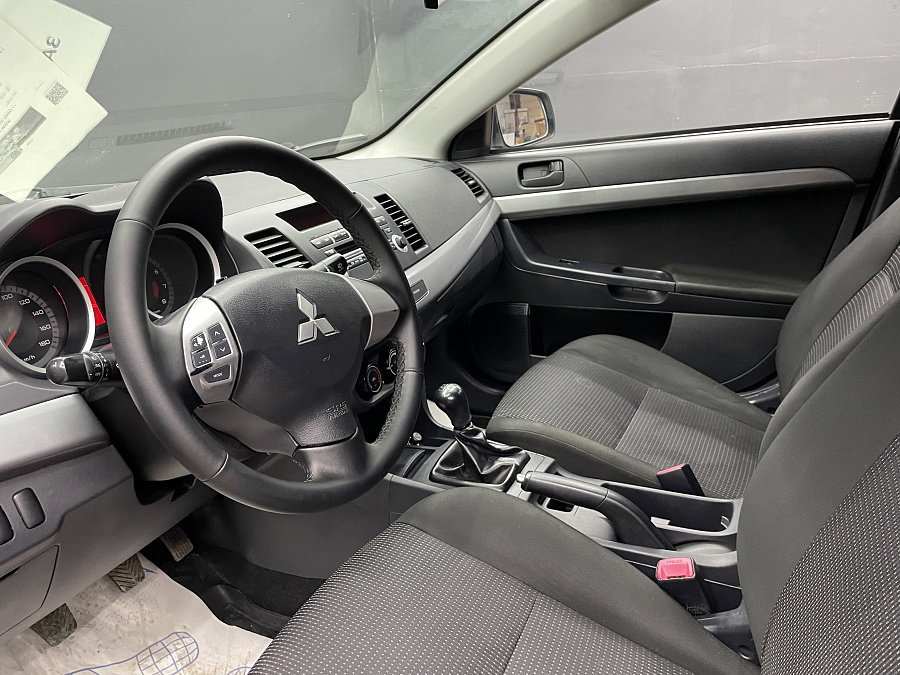 Mitsubishi Lancer, 2011г., передний привод, механика