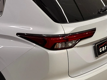 Mitsubishi Outlander, 2022г, полный привод, вариатор