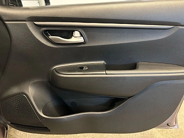 Kia Rio, 2018г, передний привод, автомат