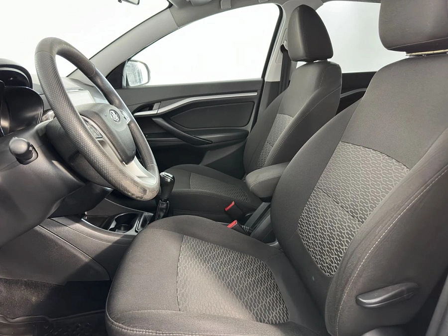 Lada (ВАЗ) Vesta, 2019г., передний привод, механика