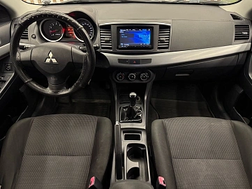 Mitsubishi Lancer, 2011г, передний привод, механика