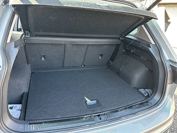 Volkswagen Tiguan, 2021г, полный привод, робот