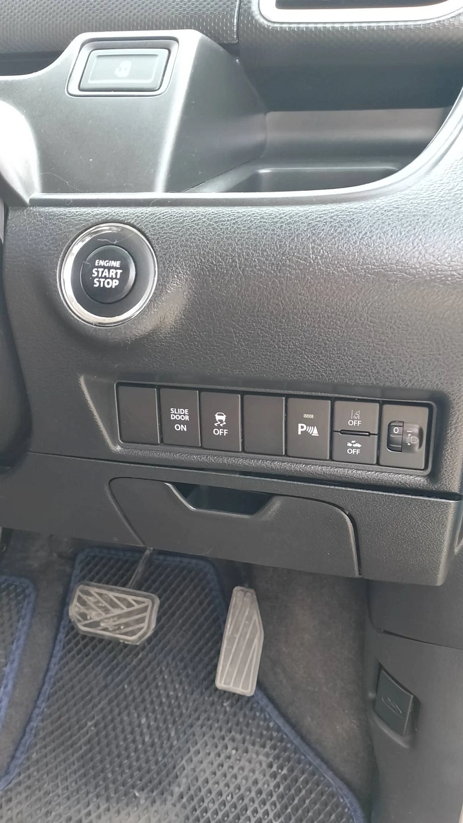 Suzuki Solio, 2018г., передний привод, вариатор