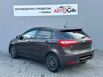 Kia Rio, 2015г, передний привод, автомат