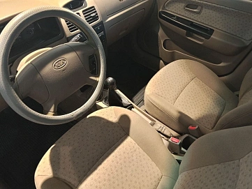 Kia Rio, 2003г, передний привод, механика