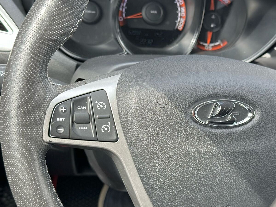 Lada (ВАЗ) , 2020г., передний привод, вариатор