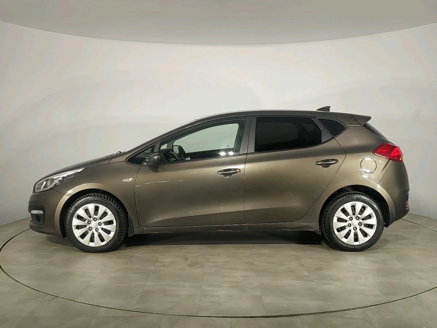 Kia Ceed, 2017г., передний привод, автомат