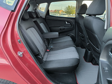 Kia , 2011г., передний привод, автомат