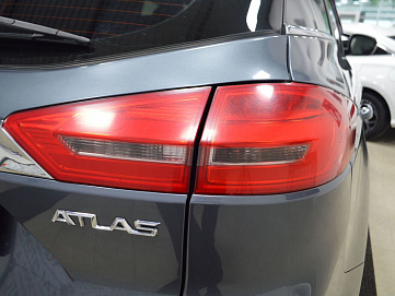 Geely Atlas, 2020г, передний привод, автомат