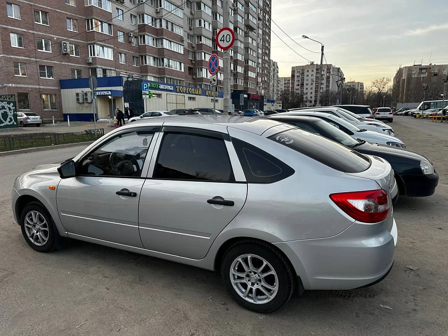 Lada (ВАЗ) Granta, 2014г., передний привод, механика