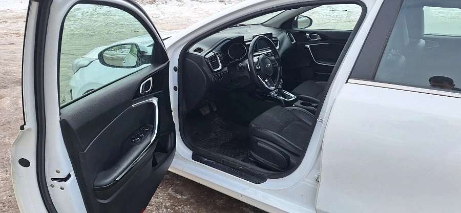 Kia Ceed, 2019г., передний привод, автомат