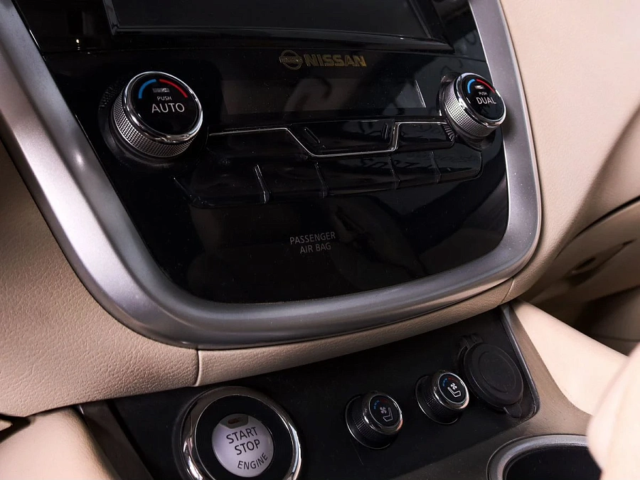 Nissan Murano, 2017г., полный привод, вариатор