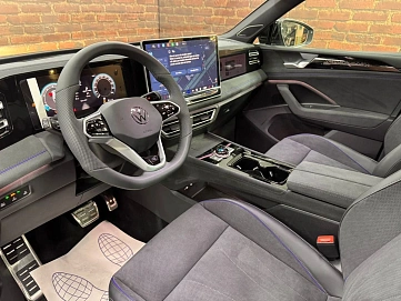 Volkswagen Tiguan, 2025г, полный привод, робот