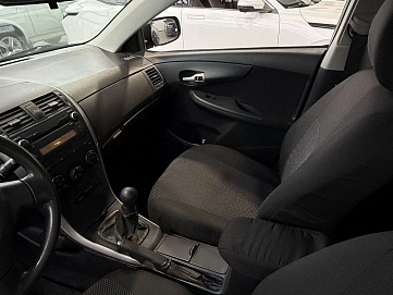 Toyota Corolla, 2008г, передний привод, механика