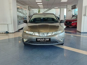 Honda Civic, 2008г, передний привод, робот