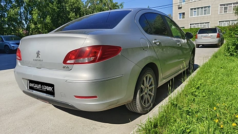 Peugeot 408, 2014г, передний привод, автомат