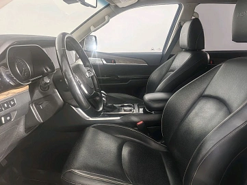 Kia , 2021г., полный привод, автомат