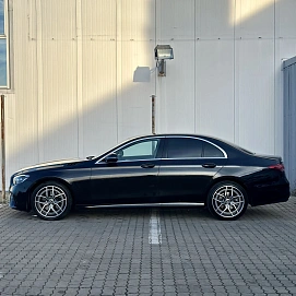 Mercedes-Benz E-Класс, 2020г, передний привод, автомат