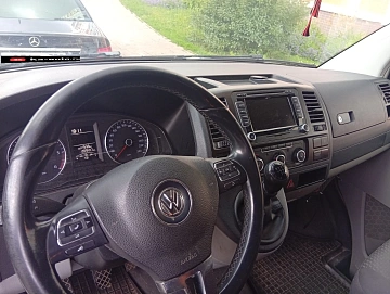Volkswagen Caravelle, 2013г., передний привод, механика