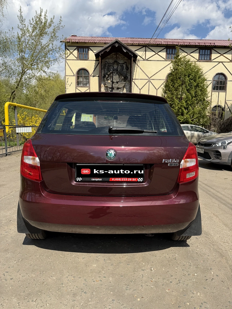Skoda Fabia, 2012г., передний привод, механика