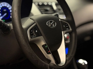 Hyundai Solaris, 2012г, передний привод, автомат