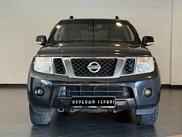Nissan Pathfinder, 2012г, передний привод, механика