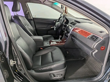 Toyota Camry, 2013г, передний привод, автомат