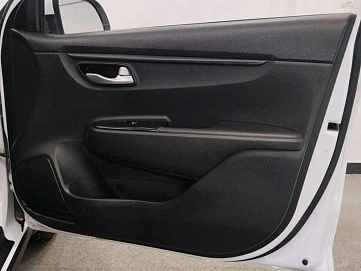 Kia Rio, 2021г, передний привод, автомат