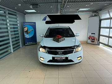Kia Ceed, 2010г, передний привод, механика