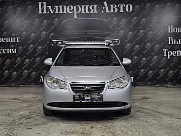 Hyundai Elantra, 2009г, передний привод, автомат