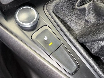 Ford Focus, 2017г, передний привод, механика