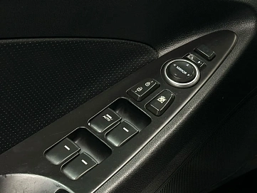 Hyundai Sonata, 2012г, передний привод, автомат