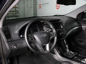 Hyundai i40, 2013г., передний привод, автомат