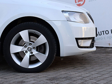 Skoda Octavia, 2016г, передний привод, робот