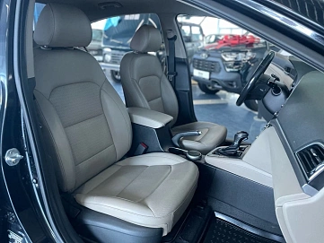 Hyundai Elantra, 2018г, передний привод, автомат