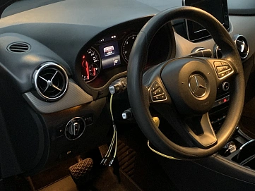 Mercedes-Benz B-Класс, 2018г, передний привод, робот