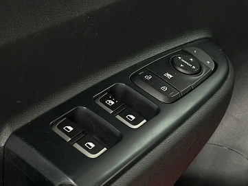 Kia , 2021г., передний привод, автомат