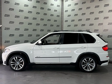 BMW X5, 2011г, передний привод, автомат