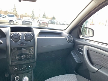 Renault Duster, 2017г, полный привод, механика