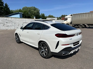 BMW X6, 2019г, полный привод, автомат