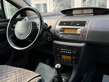 Citroen C4, 2008г, передний привод, механика