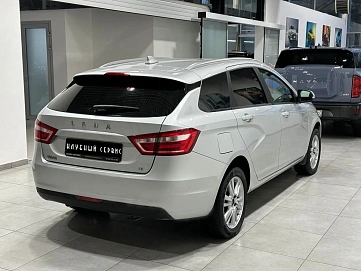 Lada (ВАЗ) Vesta, 2018г, передний привод, механика