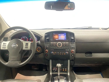 Nissan Pathfinder, 2010г, полный привод, автомат